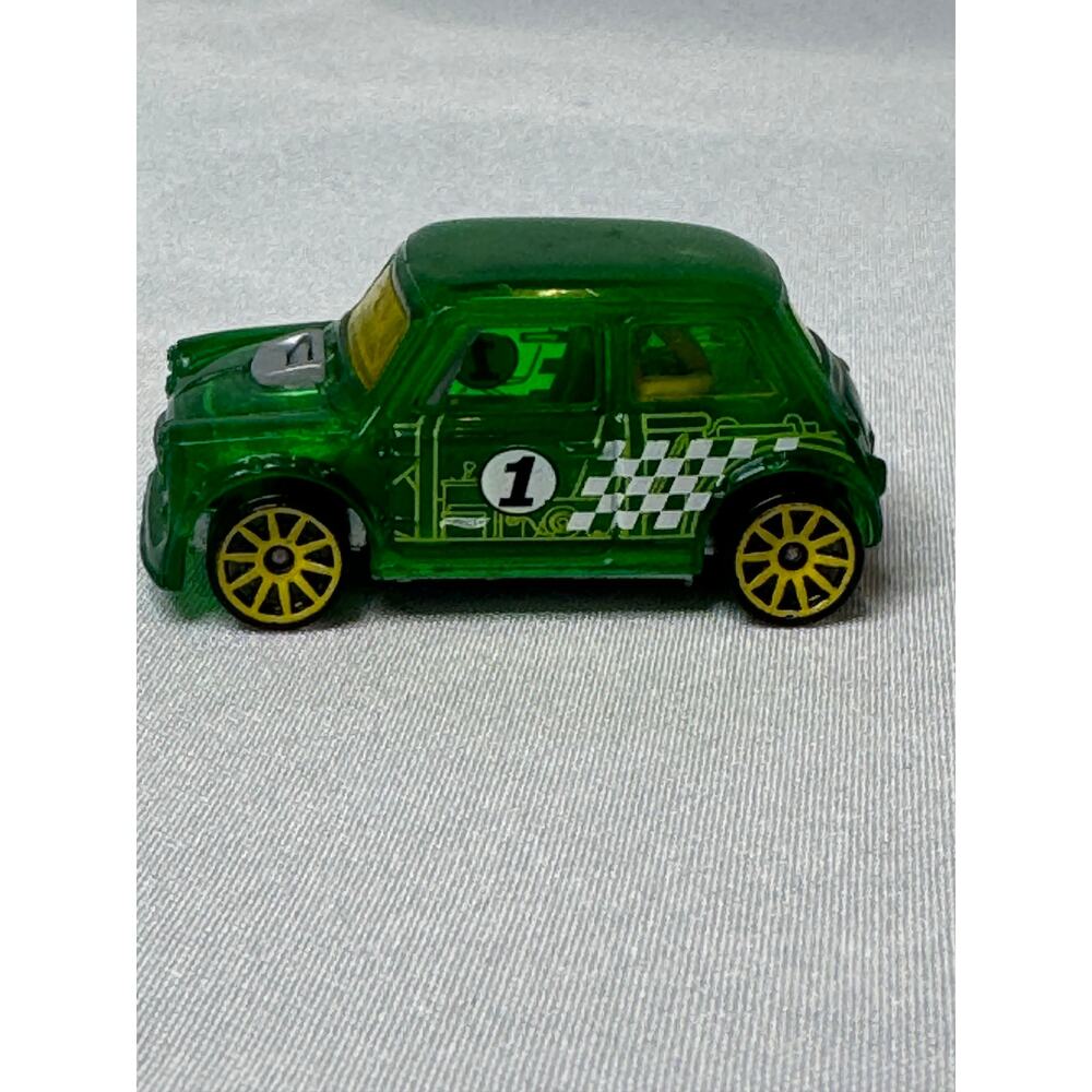 Hot Wheels Morris Mini Green Xray Racer 2000- Rare